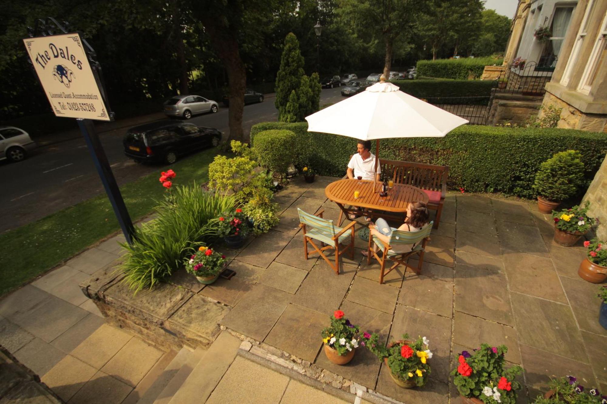 Bed and Breakfast The Dales à Harrogate Extérieur photo