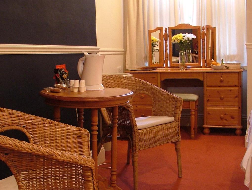 Bed and Breakfast The Dales à Harrogate Chambre photo